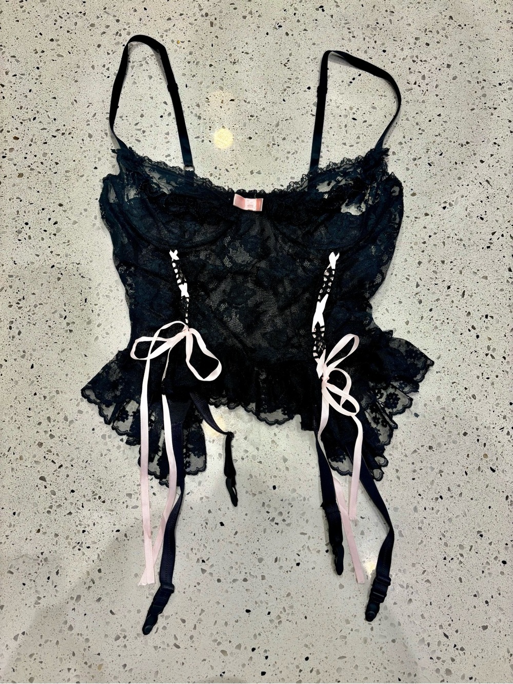 Victoria’s Secret Vintage Lace Gartered Bustier Camisole NWOT 34B